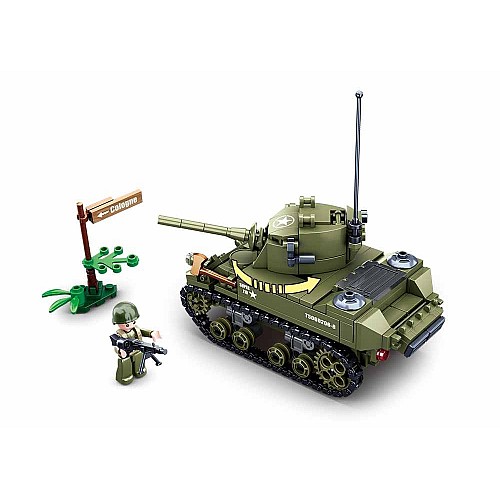 Конструктор Sluban Army WW2 M38-B0856 Американський легкий танк M5 Stuart, 344 деталі