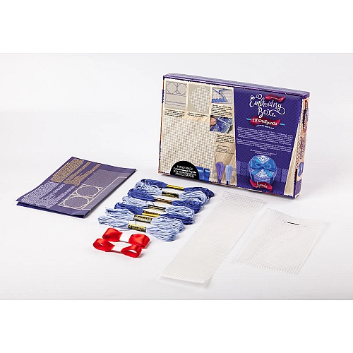 Творчий набір: Вишивка та декорування скриньки Embroidery Box EMB-01-02