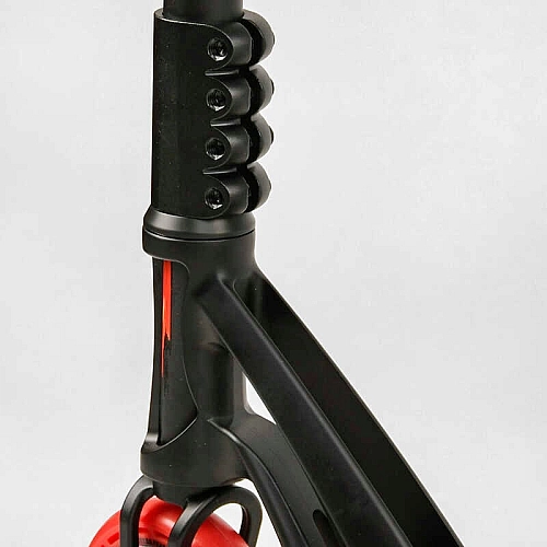 Самокат трюковый Best Scooter FEAR МТ-50599, SCS-система, ПЭГИ, алюминиевые диски и дека
