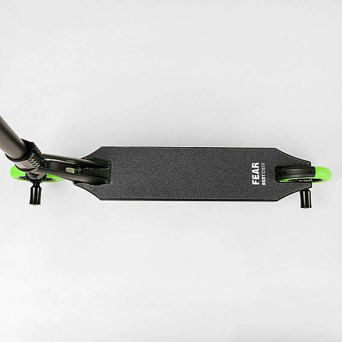 Самокат трюковый Best Scooter FEAR МТ-60611, SCS-система, ПЭГИ, алюминиевые диски и дека.