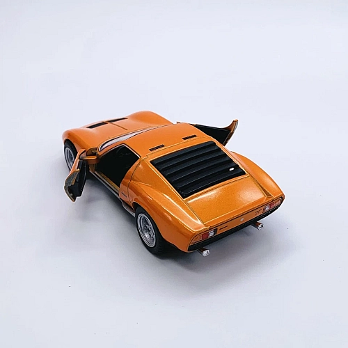 Машинка металева Kinsmart KT5390W 1:34 1971 Lamborghini Miura P400 SV інерційна, двері відчиняються / Помаранчевий