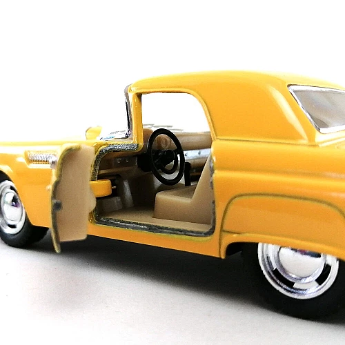 Машинка металева Kinsmart 1:36 1955 Ford Thunderbird KT5319W інерційна, двері відчиняються / Жовтий
